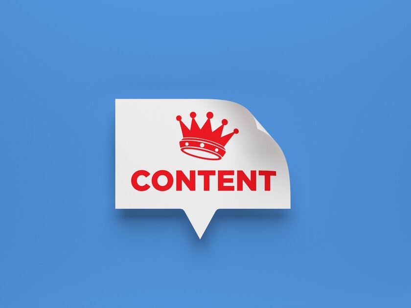king crown symbol, content text and square speech bubble.