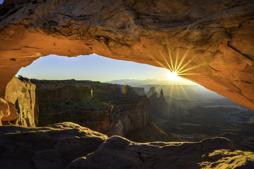 Sunrise at Mesa Arch, Utah National Park